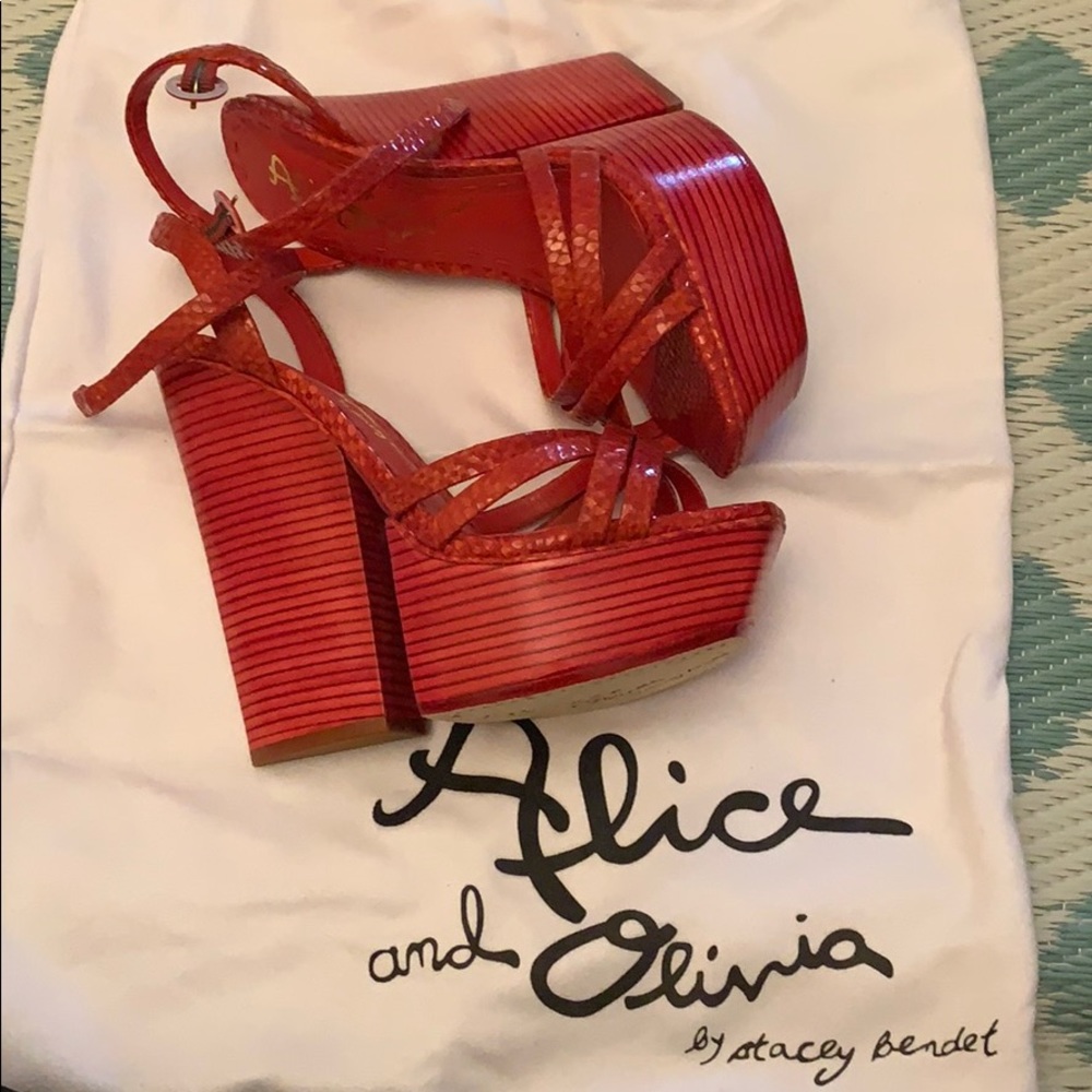 Wedge sandals